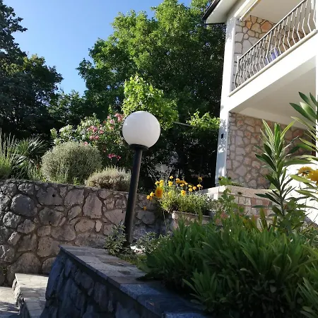 Apartments 4U Omišalj Exterior foto