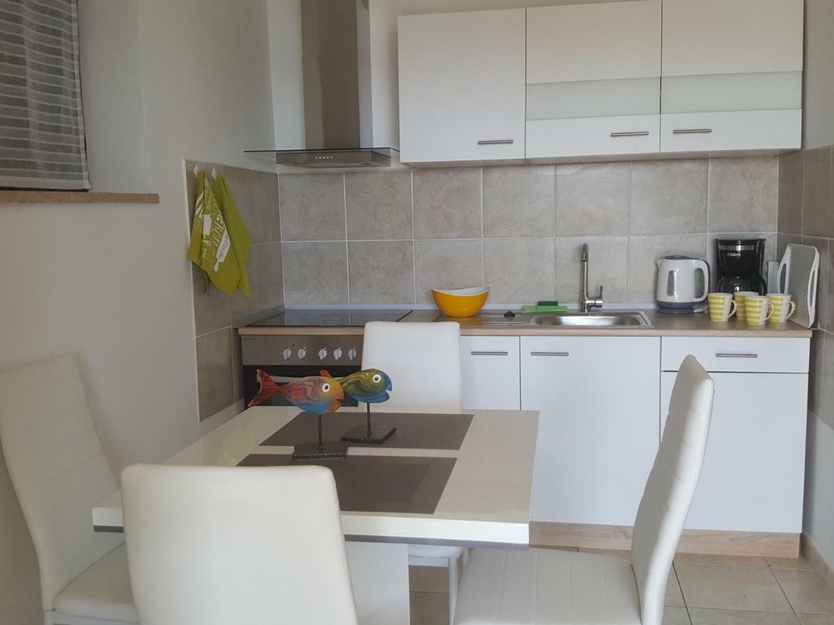 4u Apartment *