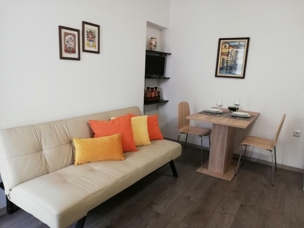 4u Apartment